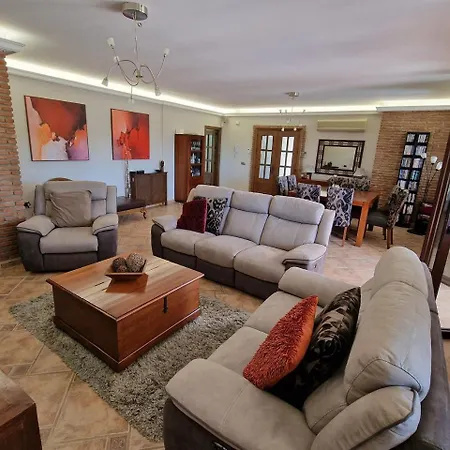 Exclusive Lakeside With Private Pool & Total Privacy Villa Vinuela