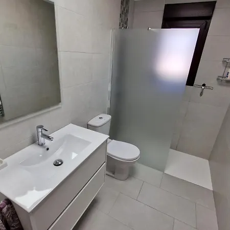 Exclusive Lakeside With Private Pool & Total Privacy Villa *