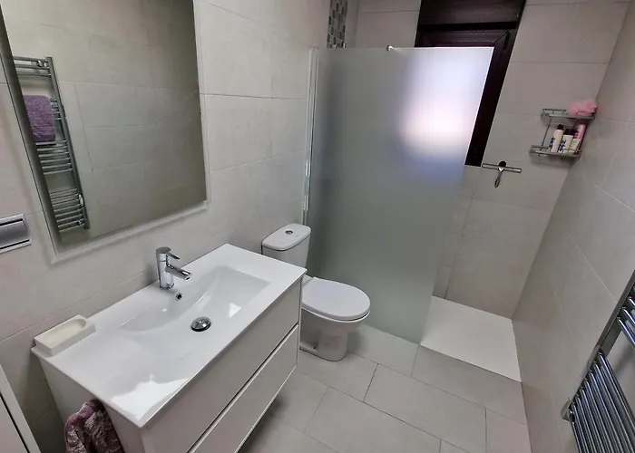 Exclusive Lakeside With Private Pool & Total Privacy Villa *